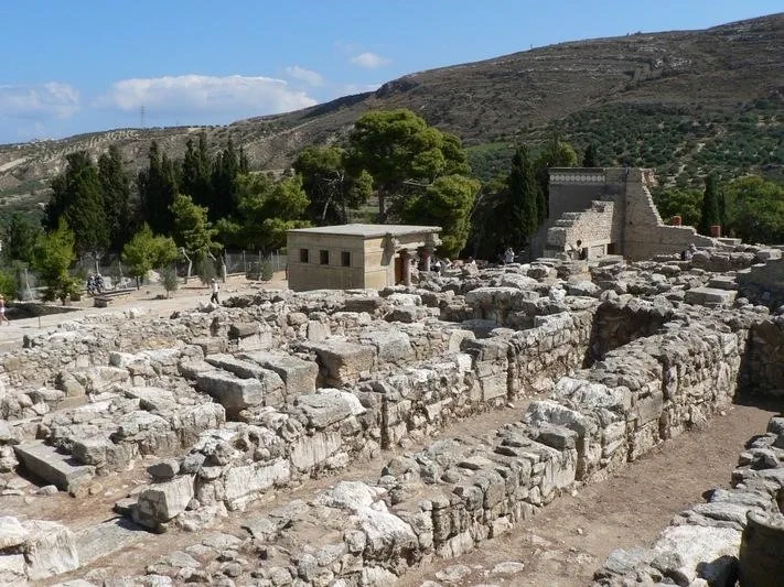 Pic ii   knossos